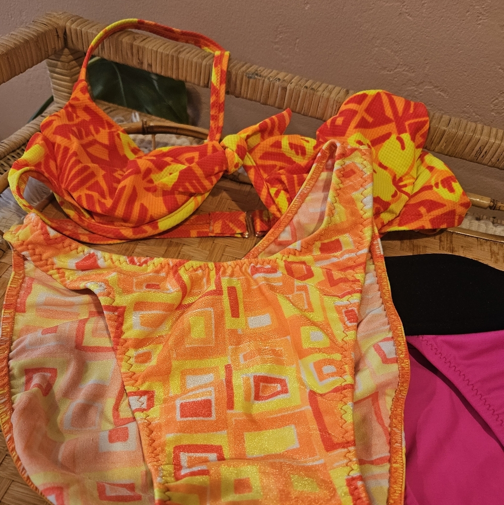 RAD 80s Bikini Set & Body Glove Bottoms